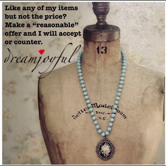 Bundle of Baby Crib Accessories - Picture 13 of 13